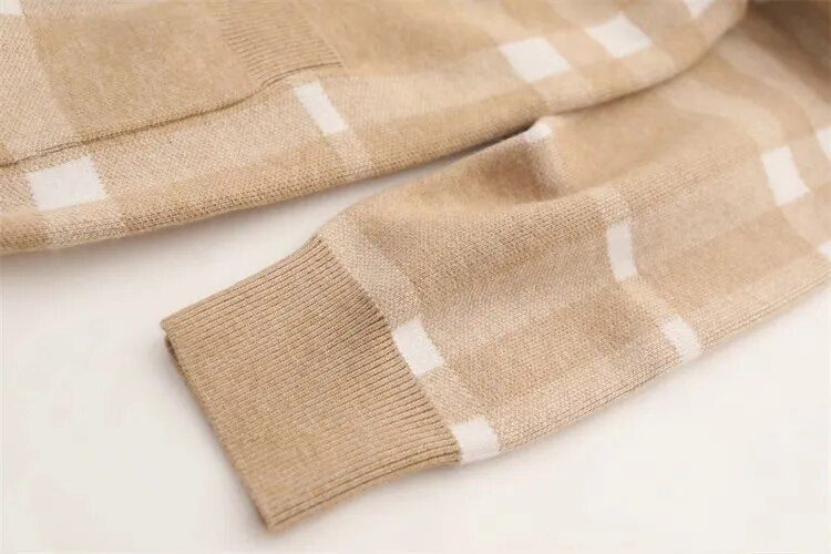 Casual Plaid Camel Knit Cardigan