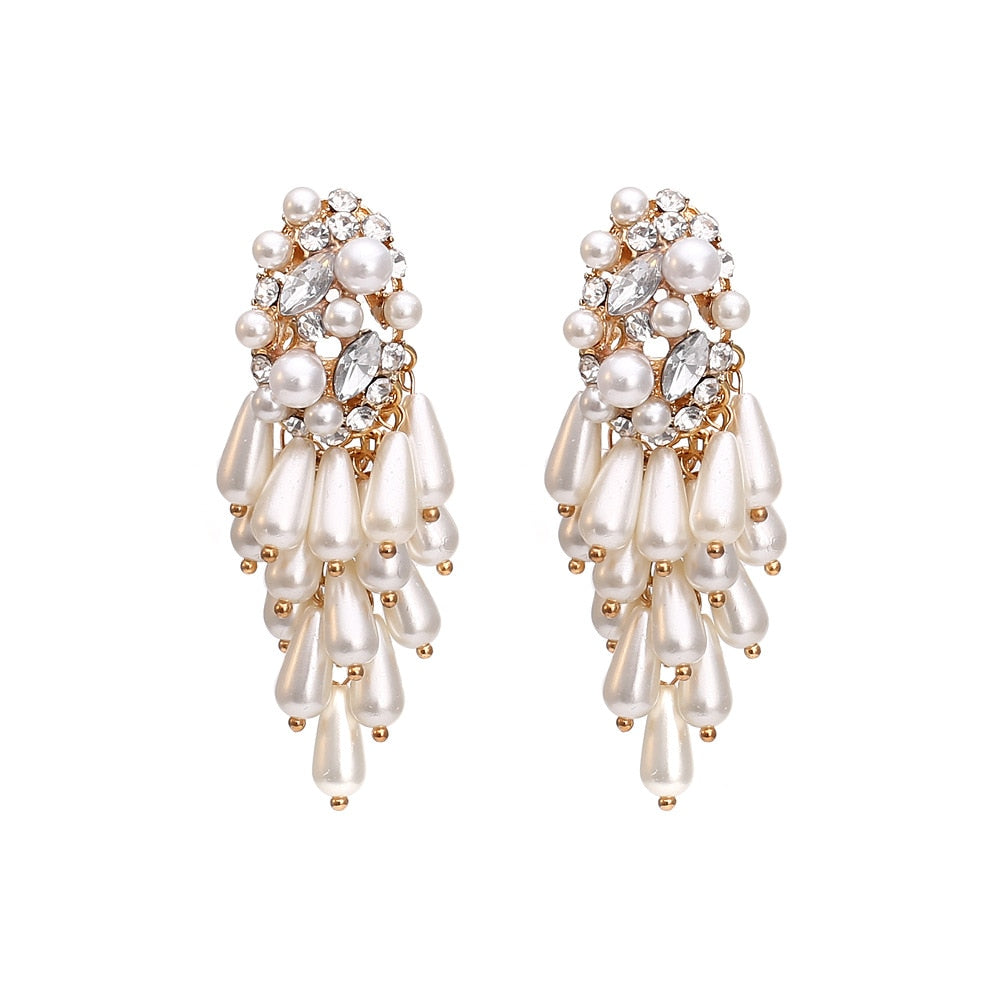 Elegant Bouquet of Pearl Drops Earrings