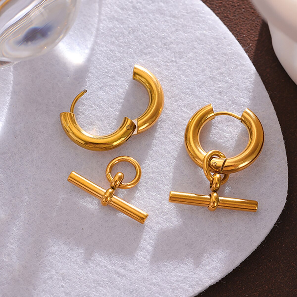 Ensa Circle and Bar Hoop Earrings