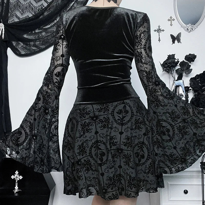Dark Elegant Vintage Gothic Velvet Dresses Grunge Punk Style Flocked Bandage Flare Sleeve Party Dress