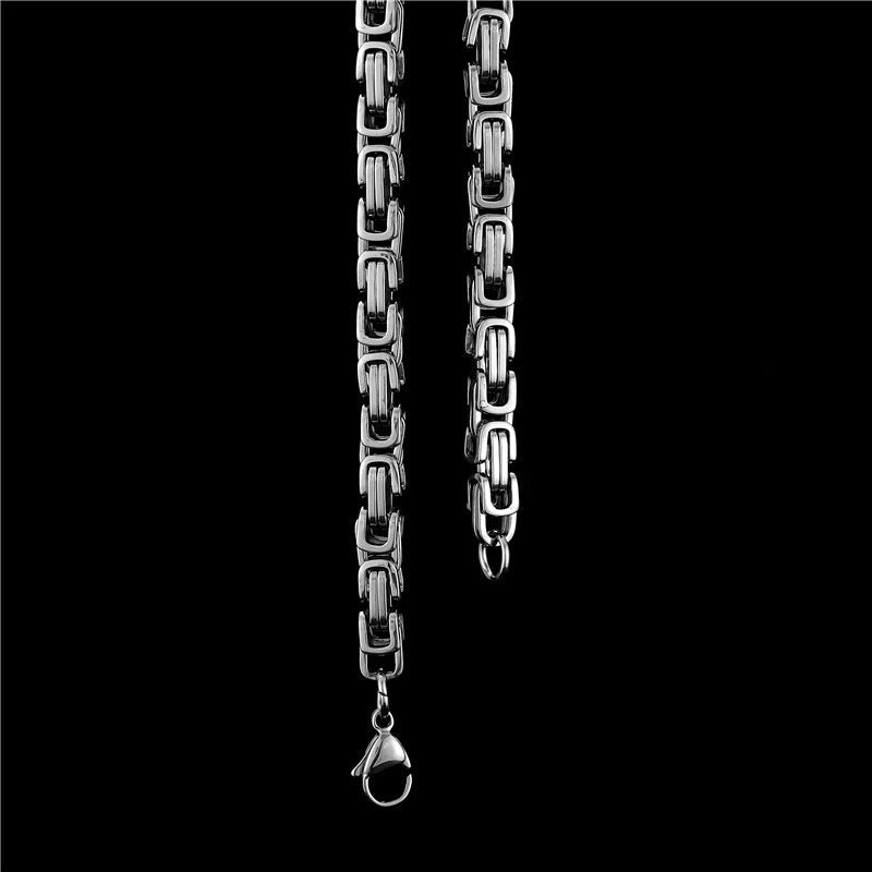 Goth Great Wall Chain Necklace
