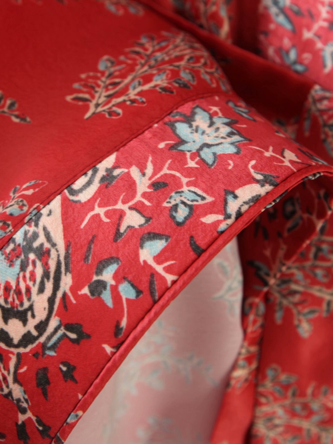 Lynn Floral Kimono Satin Robe Dress