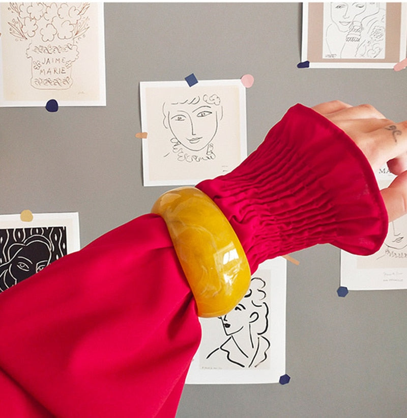 Mihel Irregular Waves Resin Bangle Bracelet