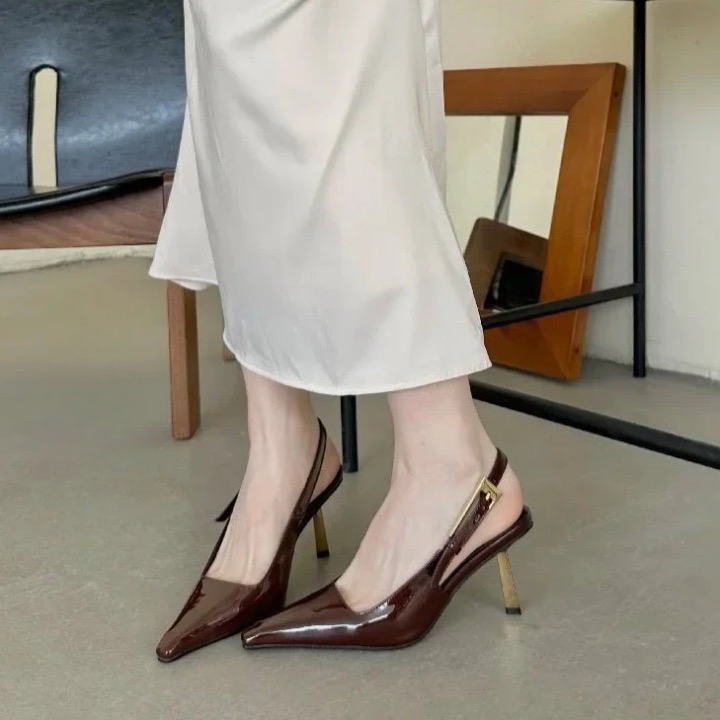 Eileen Pointed Toe Sling Back Kitten Heels