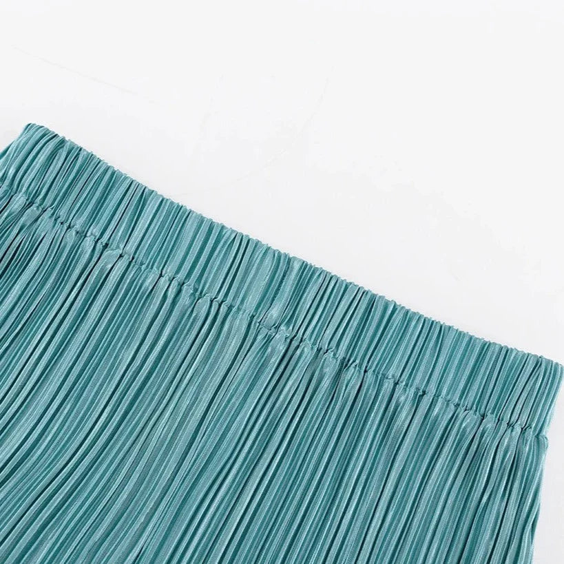 Clarie Pleated Flowy Suit