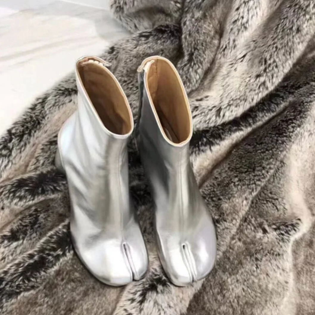 India Split Toe Tabi Ankle Boots