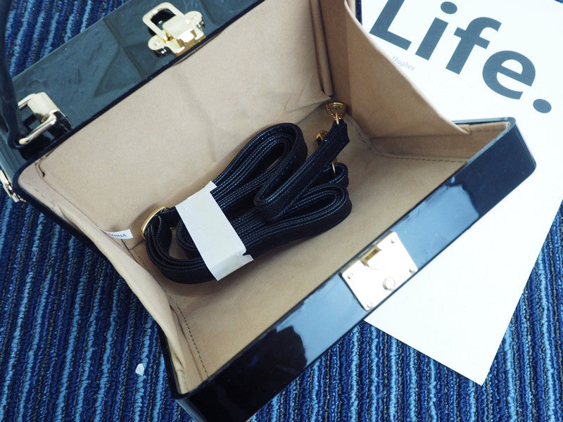 Radio Design Box Bag