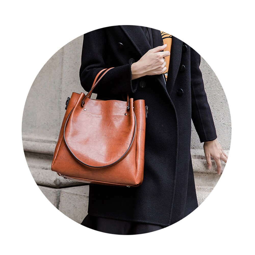 Classic Shoulder Bag