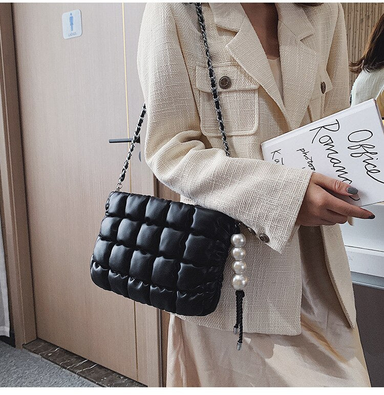 Fashion Quilted Design Handbag With Pearl