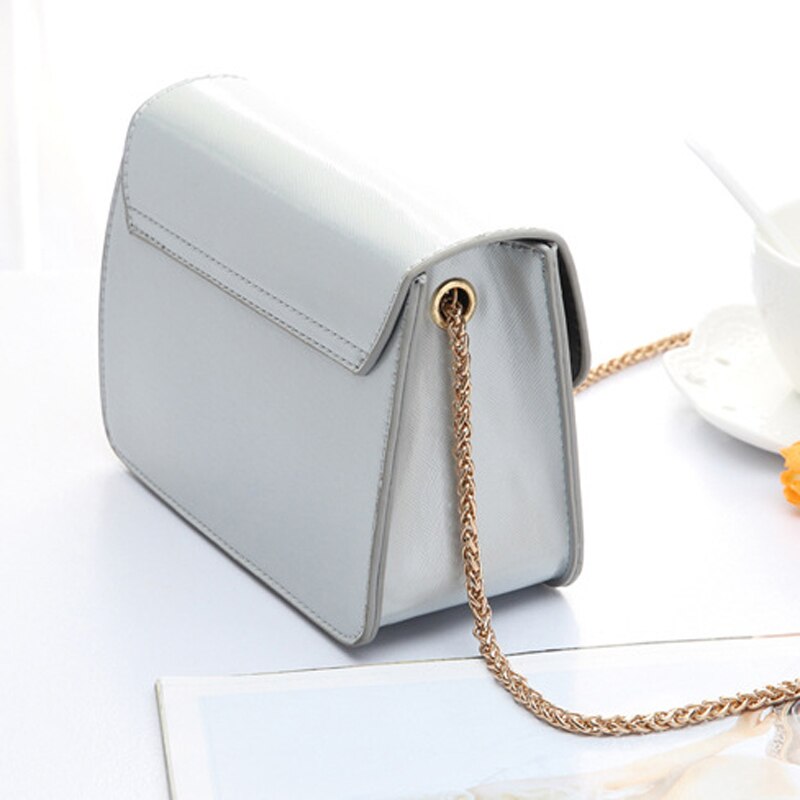 Classic Leather Shoulder Bag