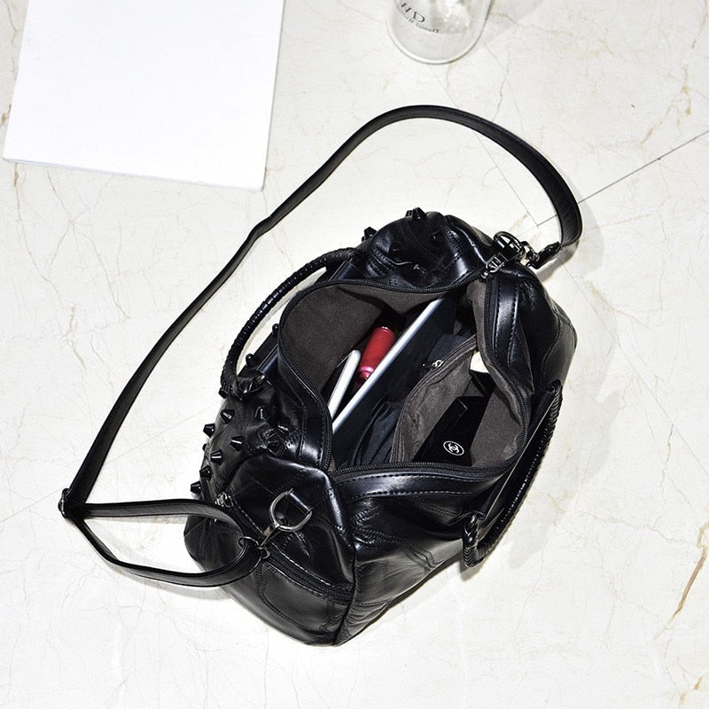 Large Capacity Elegant Shoulder Bag