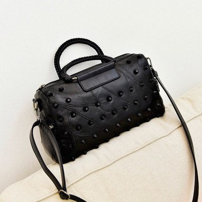 Large Capacity Elegant Shoulder Bag