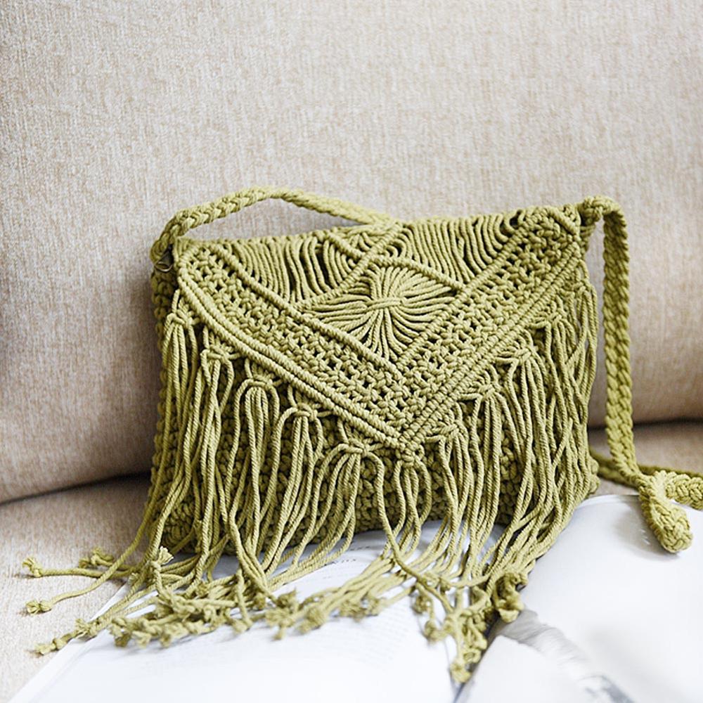 Fringe Datail Woven Rattan Handbag