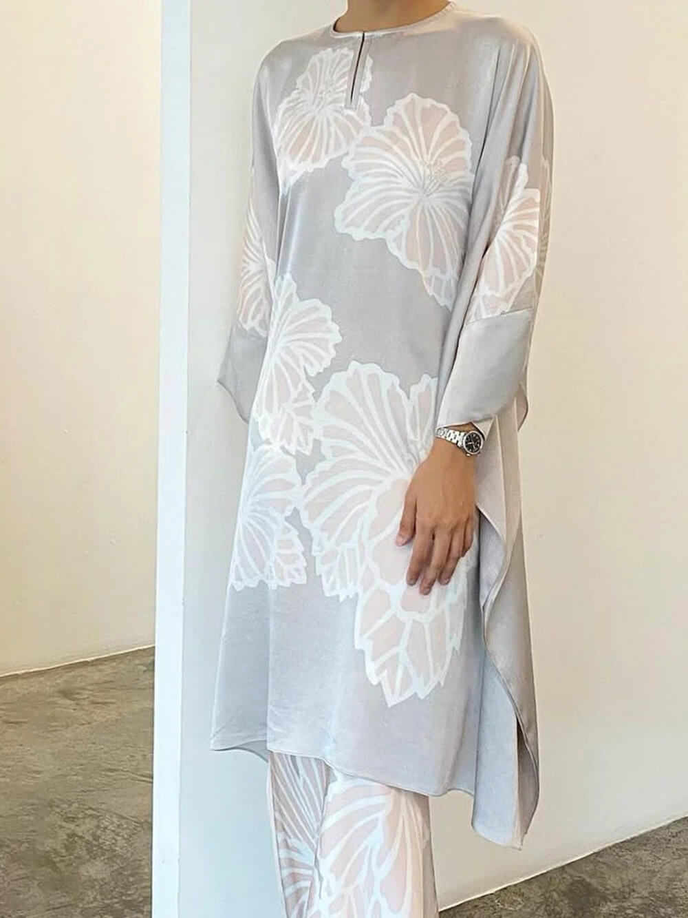 Elegant Floral Pant Set