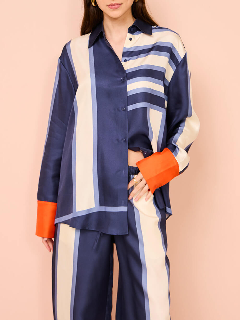 Exquisite Unique Striped Print Patchwork Kutton Oversized Pants Set