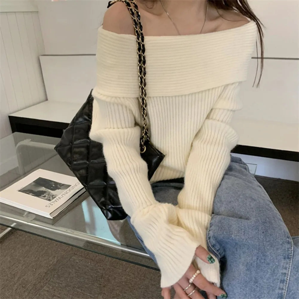 White Flat-neck Feminine Collarbone Off-shoulder Slimming Sweater