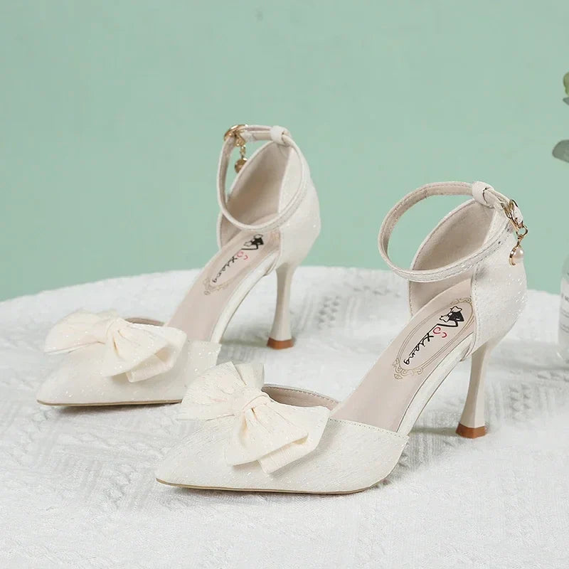 Summer New Slim Shoes One Line Buckle Pointed Highs Fashion Bow Shoes Low Heel Pumps