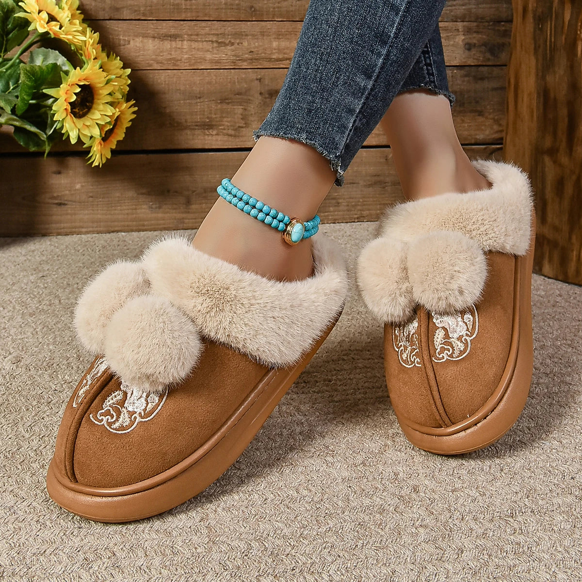 Winter New Warm Snow Boots Indoor Comfortable Plush Shoes Platform Winter New Cute Cotton Slippers Zapatos De Mujer