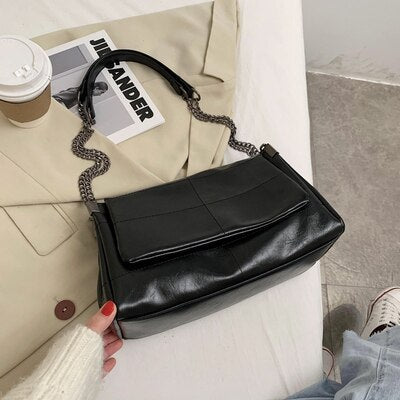 Minimalist Design Messenger Bag