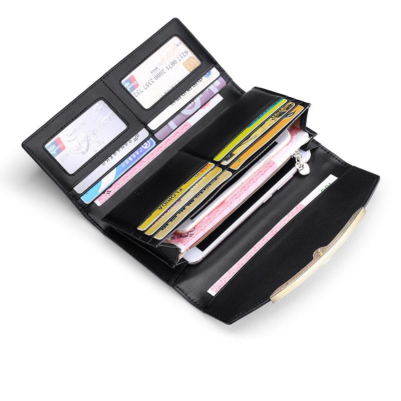 Circle Embossed Leather Wallet