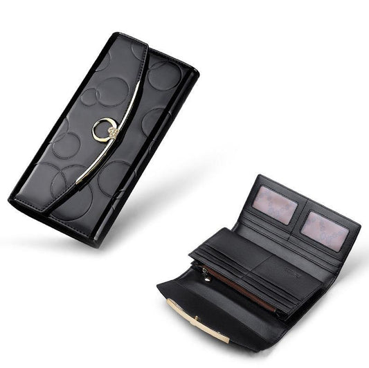 Circle Embossed Leather Wallet