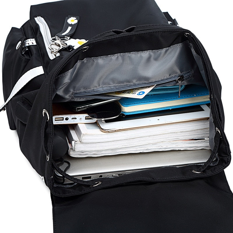 Daisy Patterned Backpack