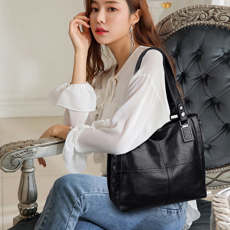 Elegant Shoulder Bag