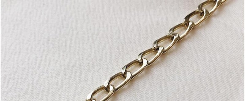 Geometric Patterned Messenger Bag