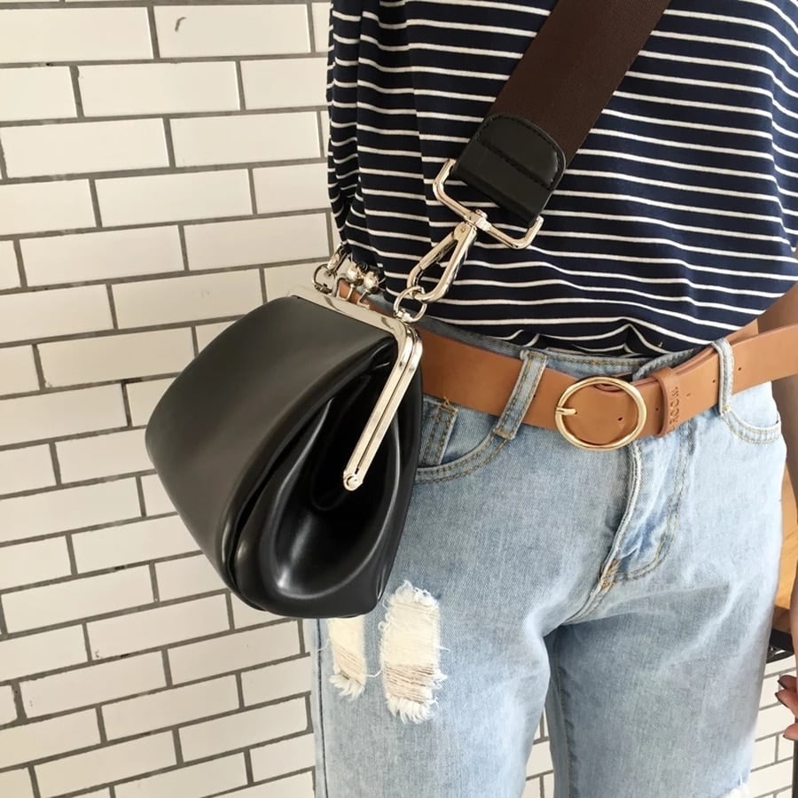 Classic Style Crossbody Bag