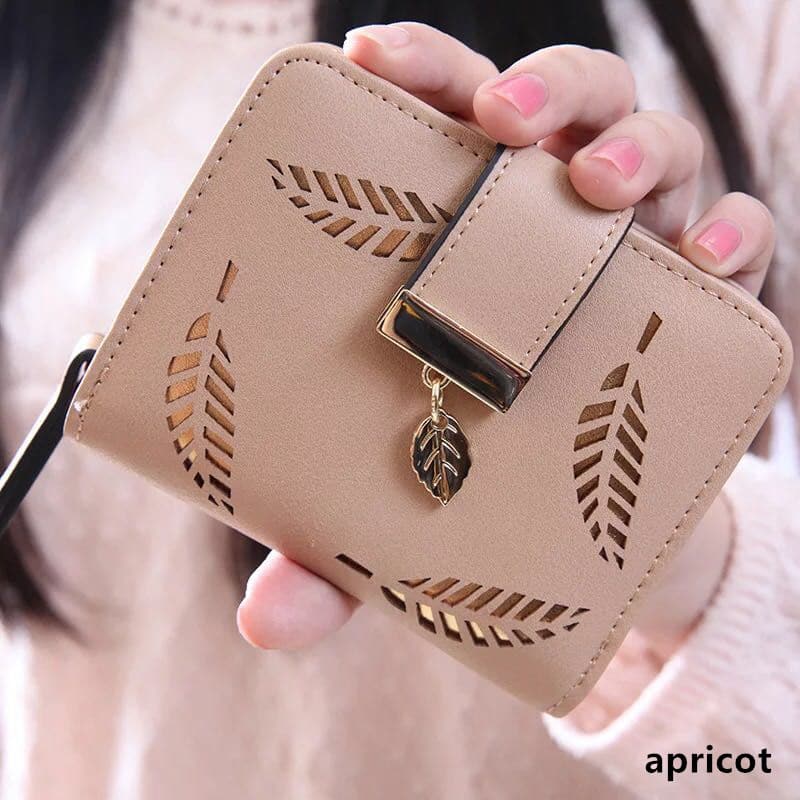Hollowed Leaves Pattern Wallet
