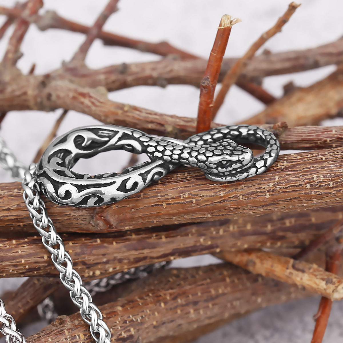 8-Character Snake Minimalist Necklace