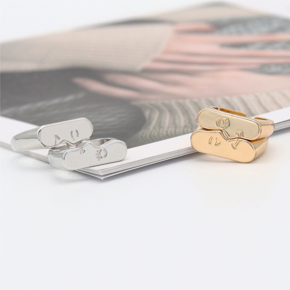 Abstract Face Pair Minimalist Ring Set - Silver or Gold