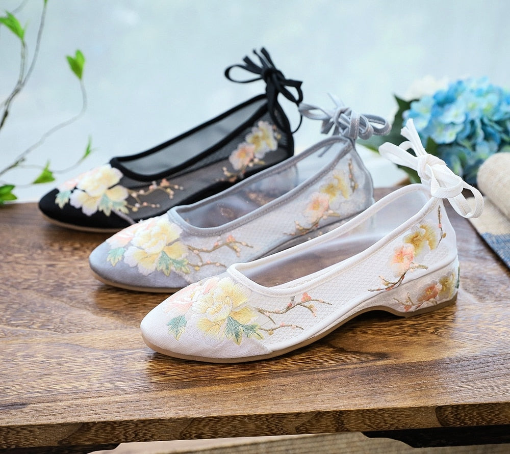 Arisu Flower Embroidery Sheer Ballet Lace-Up Flats - 3 Colors
