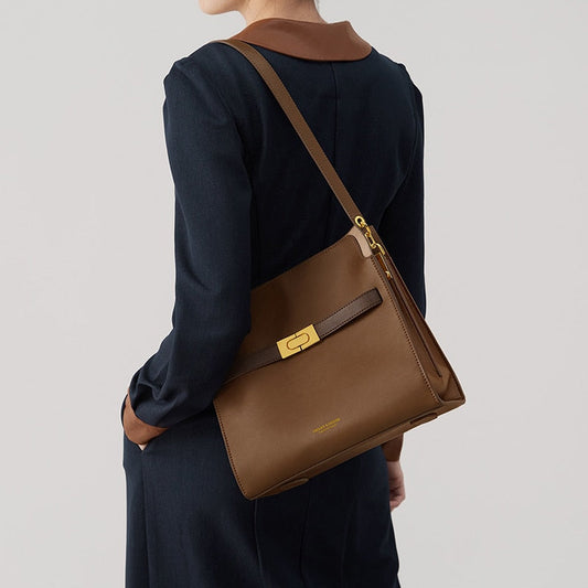 Brielle Vintage Envelope Shoulder Bag