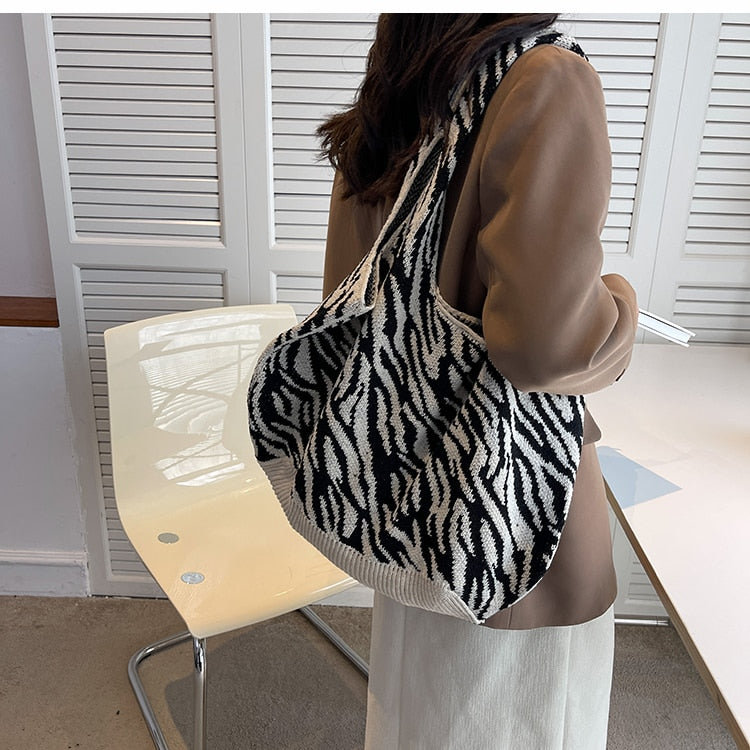 Camellia Flower Print Knit Hobo Bags - 4 Colors