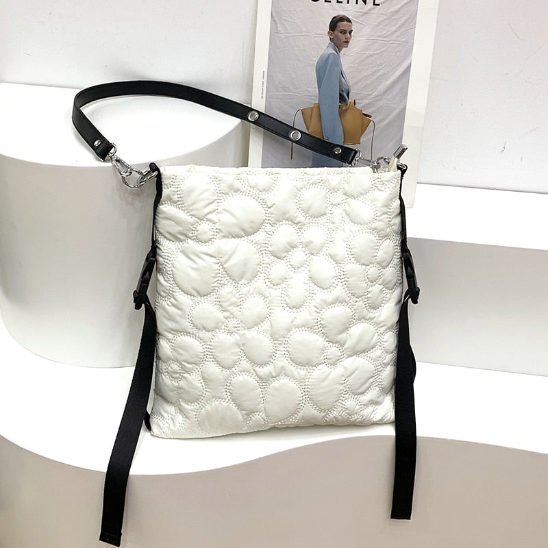 Cezi Luxe Floral Quilted Handbags