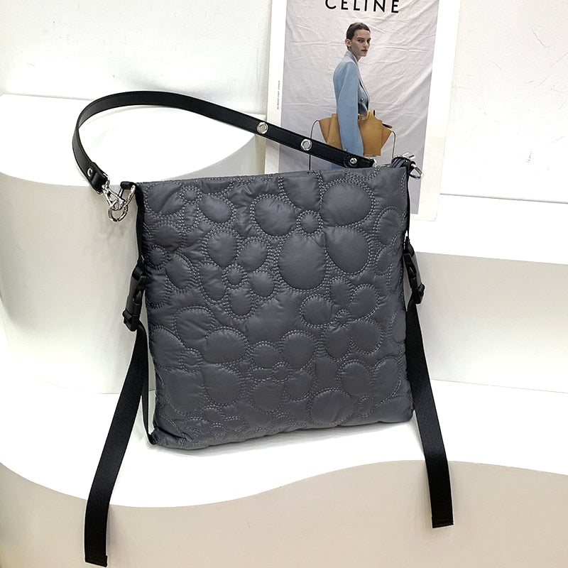 Cezi Luxe Floral Quilted Handbags