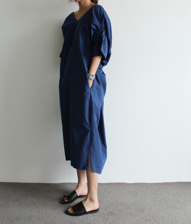 Chic Backless V-neck Dress - Blue or White