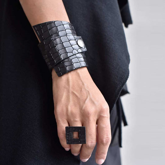 Croc Effect Leather Wrap Bracelet & Ring