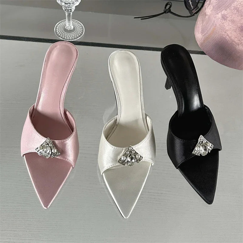 Fashion Diamond Slippers Summer Pointed Toe Ladies Slides Sandals Low Heel Pumps