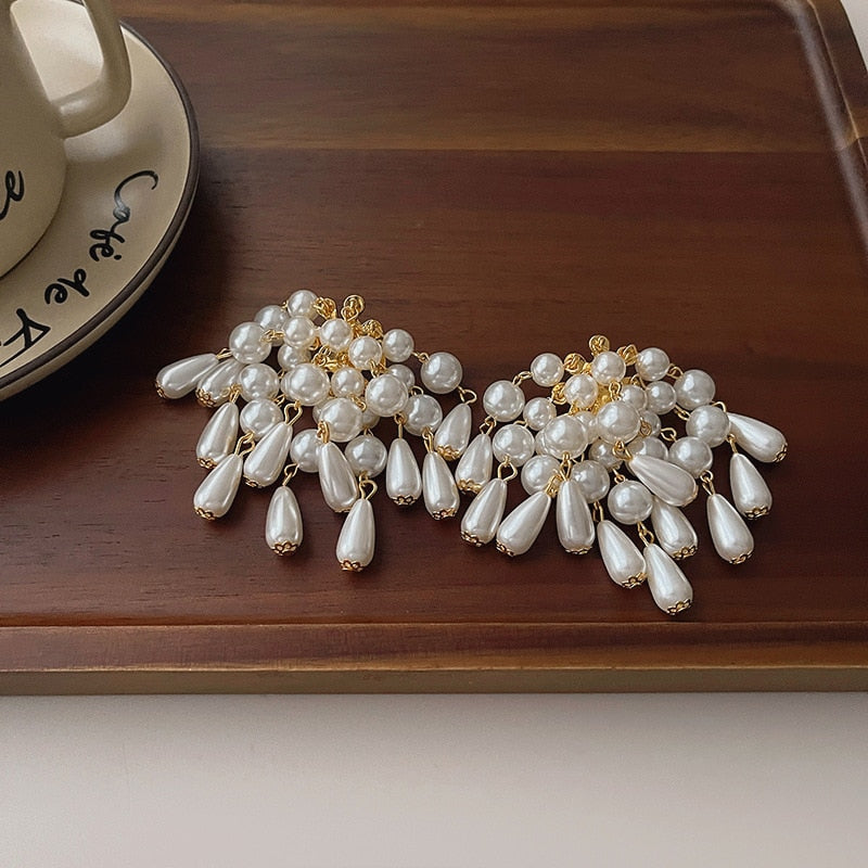 Elegant Bouquet of Pearl Drops Earrings