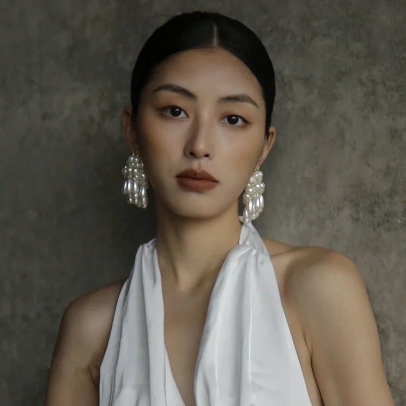 Elegant Bouquet of Pearl Drops Earrings