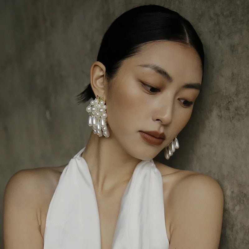 Elegant Bouquet of Pearl Drops Earrings