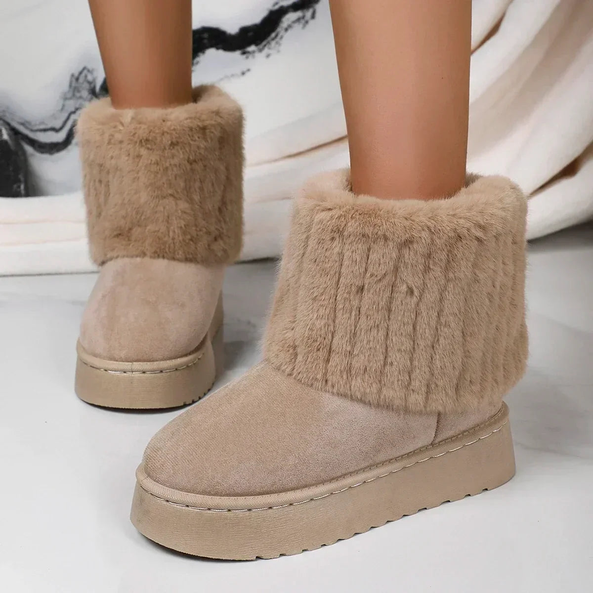 Fashion Round Toe Warm Thickened Plush Winter Beige Mid-calf Boots Thick Sole Casual Comfortable Anti-slip Snow Boot