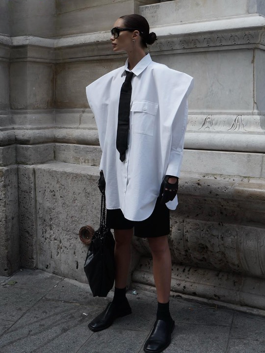 Fiala Oversized Shoulder Shirt Top