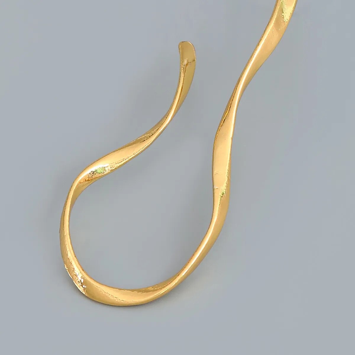 Gina Irregular U-shaped Earrings