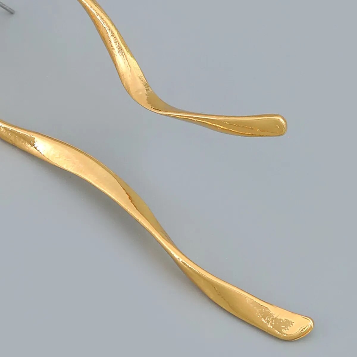 Gina Irregular U-shaped Earrings