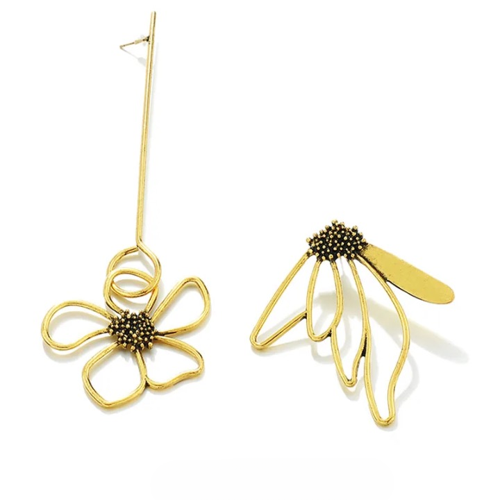 Owen Asymmetric Flower Drop Earrings