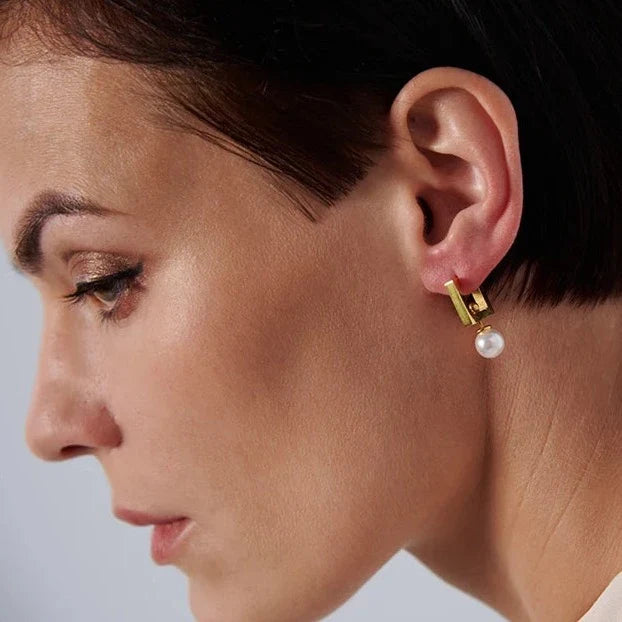 Neue Pearl Drop Square Hoop Earrings