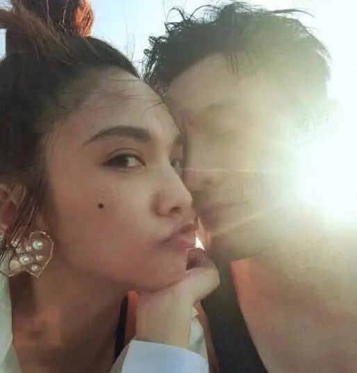 Gina Transparent Heart and Pearl Resin Stud Earrings